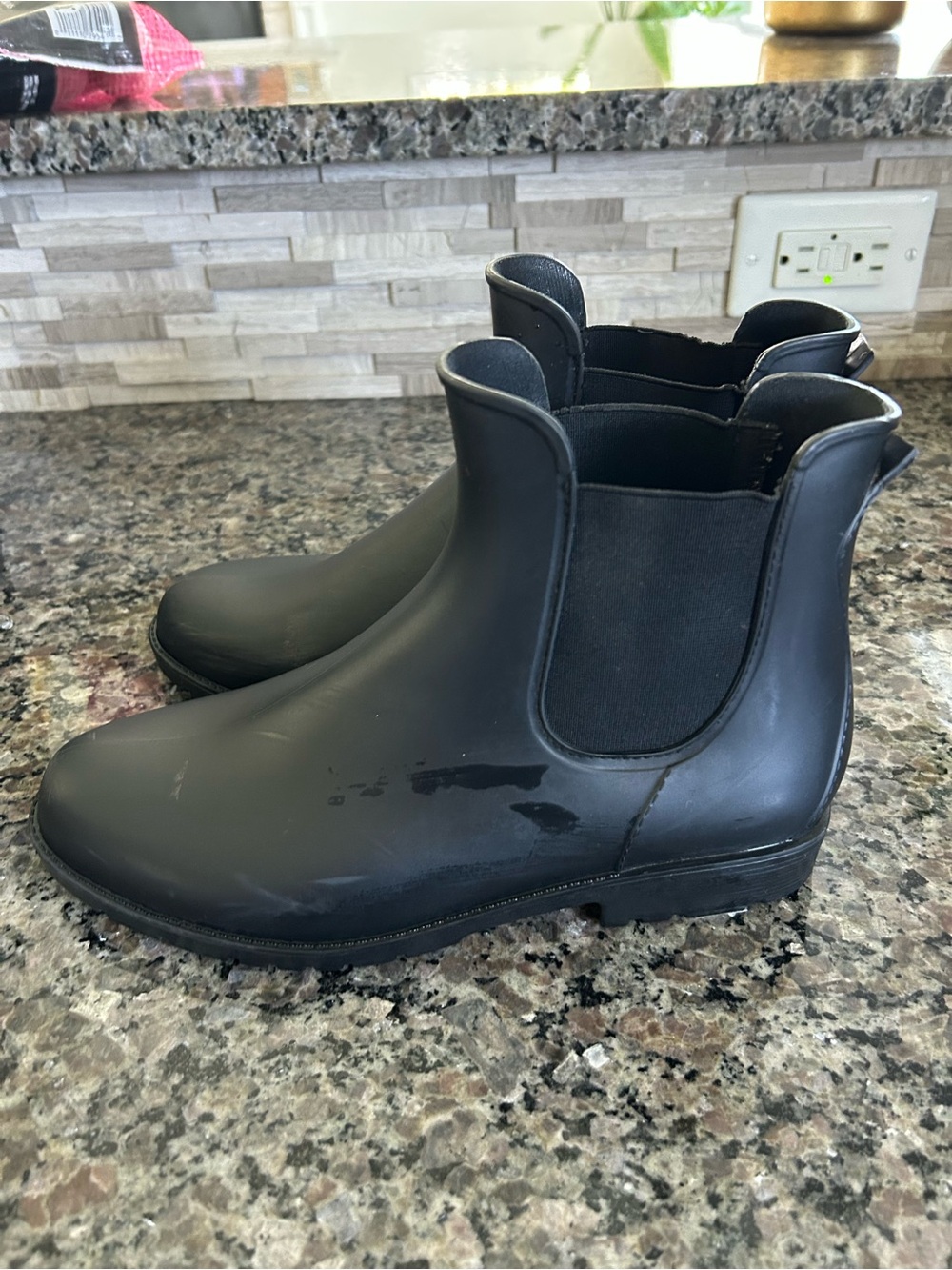 Women Black Chelsea Rain Boots - Picture 3 of 5